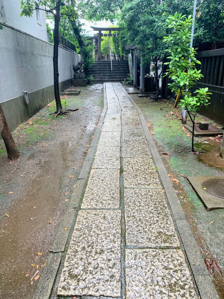 櫻田神社の参道