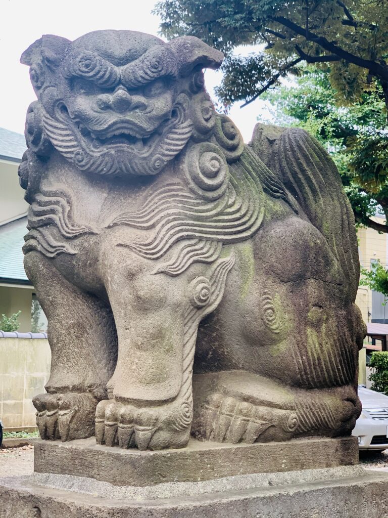 旗岡八幡神社・阿形狛犬