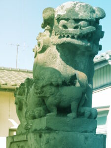 須影八幡神社・吽形狛犬