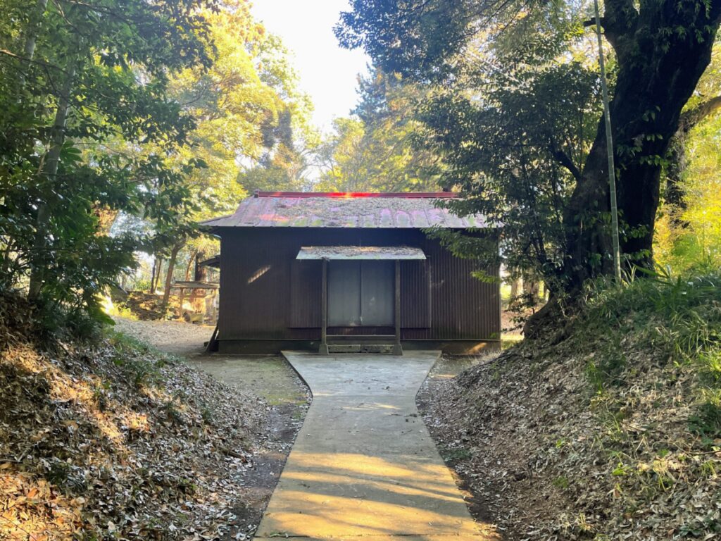 鷲野谷香取神社の拝殿
