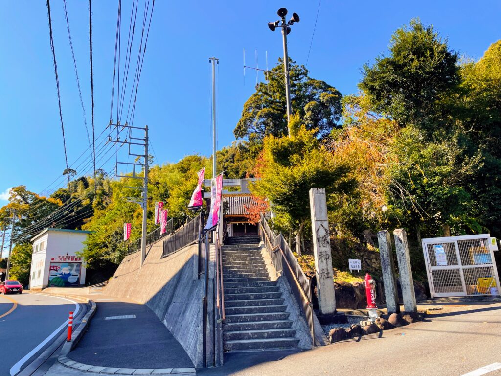 横瀬八幡神社の全景