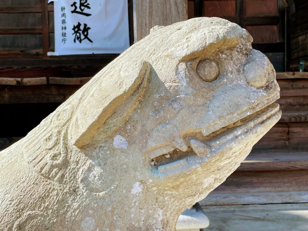 横瀬八幡神社・吽形顔部分アップ