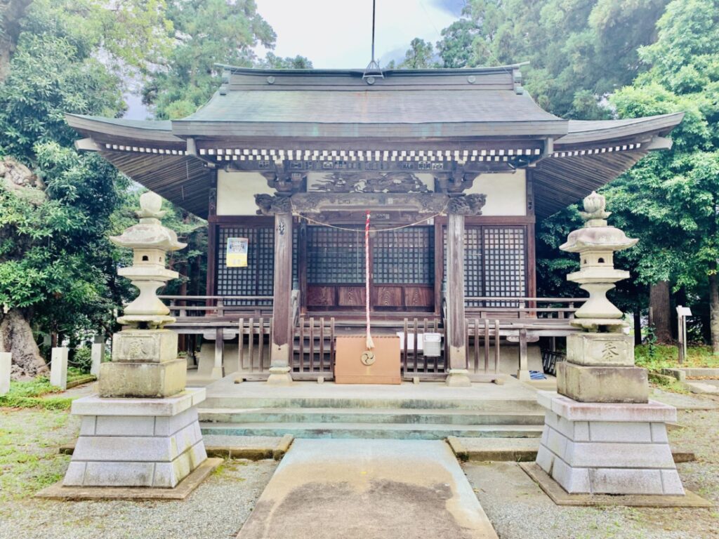 熊野神社の拝殿