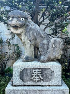 高崎神社・阿形狛犬