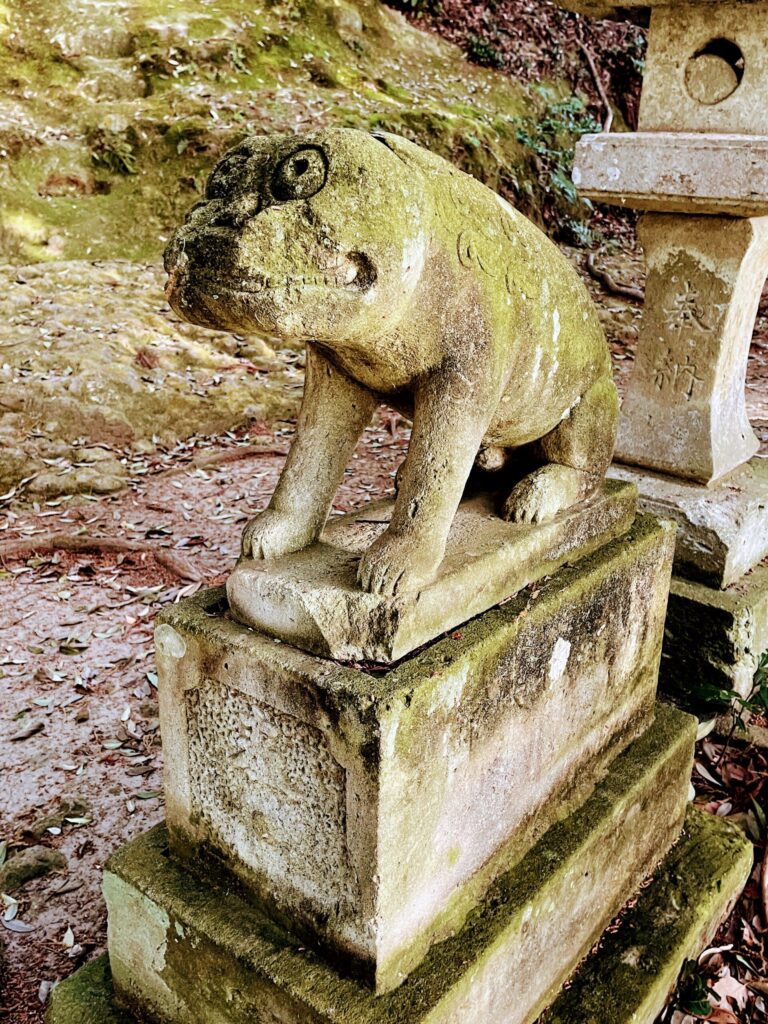 阿形狛犬全形